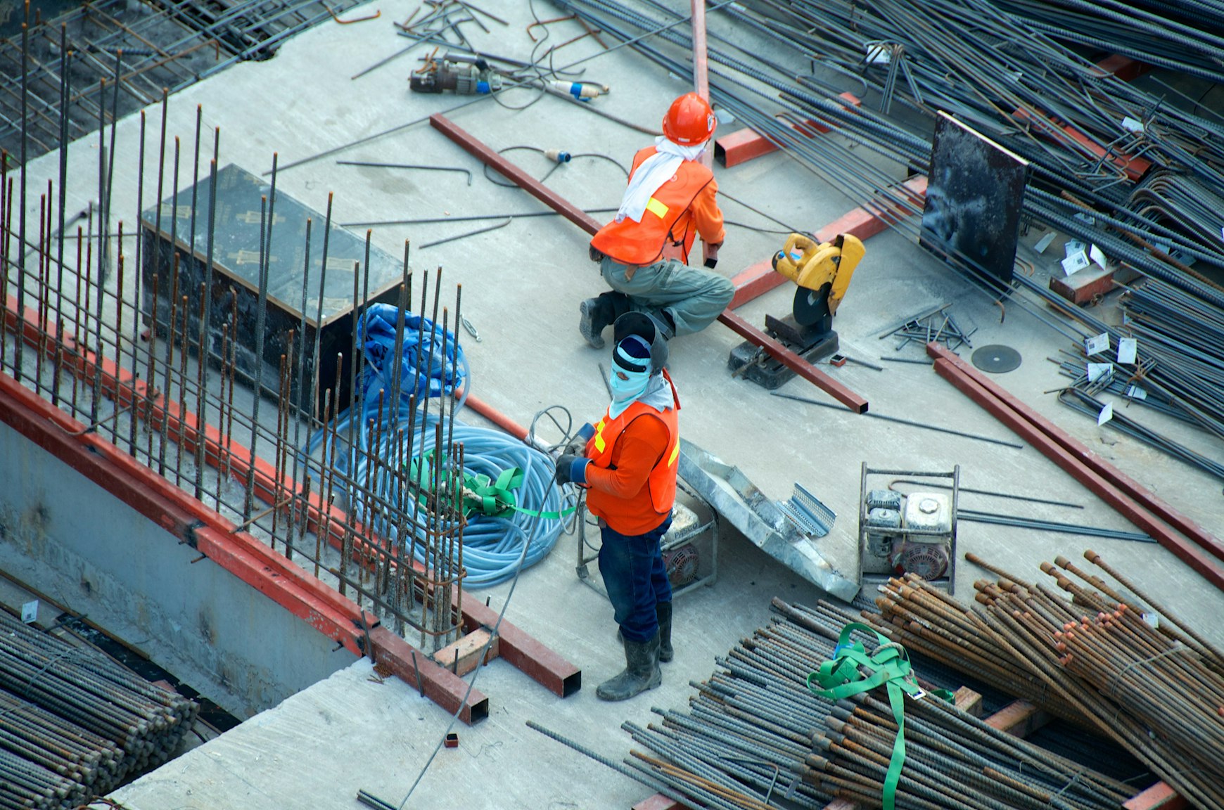 UAE Contractor Management Dashboard - construction site planning and project management in Dubai